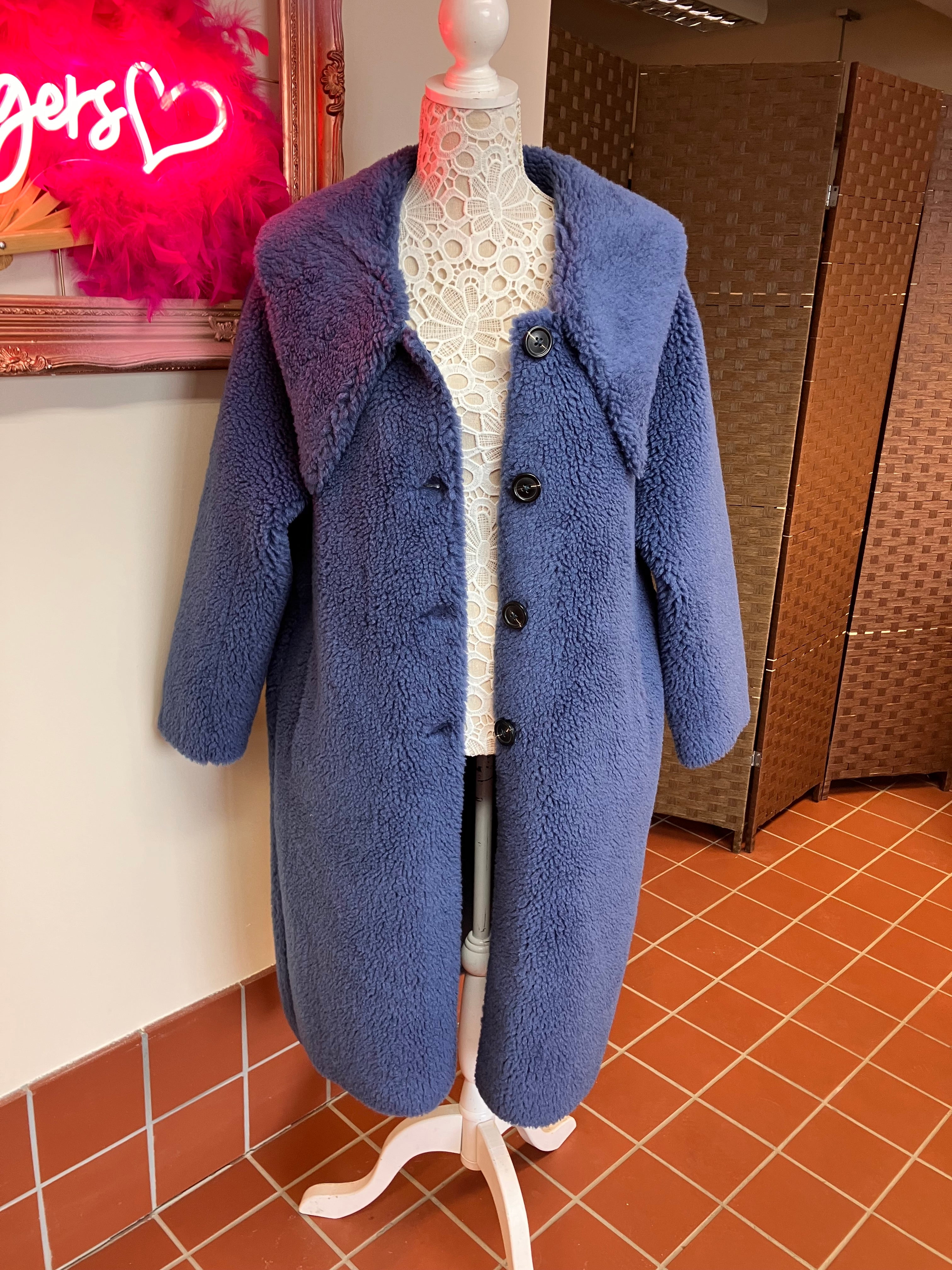 Tutussie Theodora Coat in Shearling