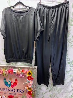 Silky 2 piece Lounge Set