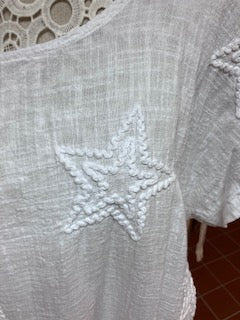 Lining Blouse with Star Detail to Front Large