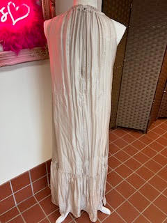 Sleeveless Silk Maxi dress